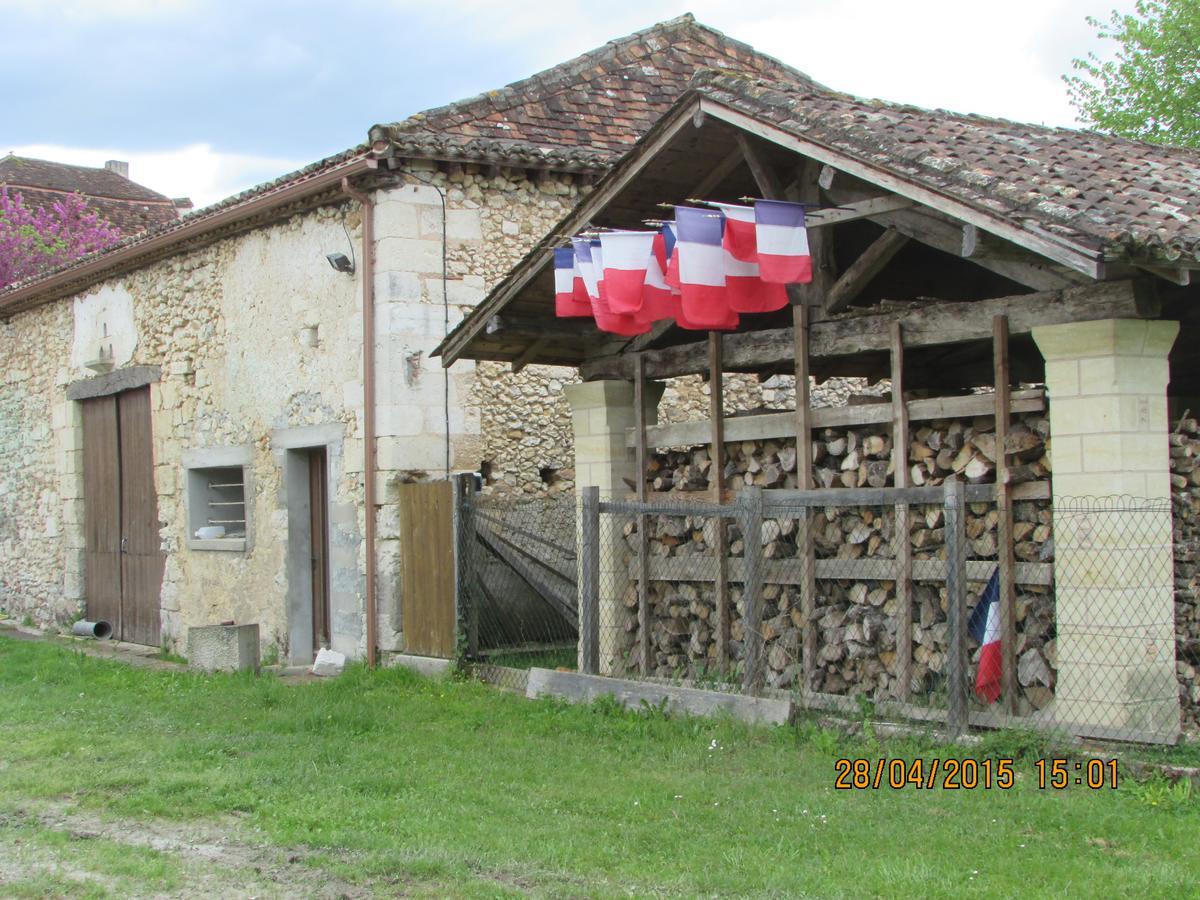 Hotel Le Relais Du Chateau Grignols  Exterior photo
