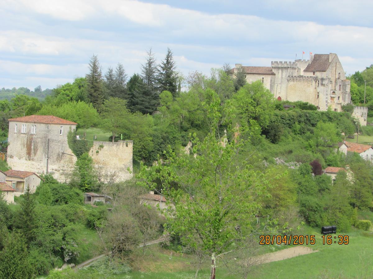 Hotel Le Relais Du Chateau Grignols  Exterior photo